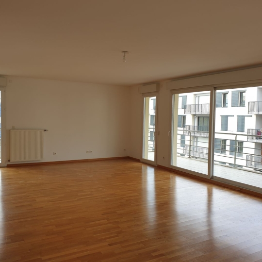  JEANDET Immobilier : Appartement | FERNEY-VOLTAIRE (01210) | 134 m2 | 2 239 € 