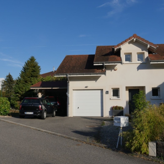  JEANDET Immobilier : Autres | SAINT-GENIS-POUILLY (01630) | 123 m2 | 2 730 € 