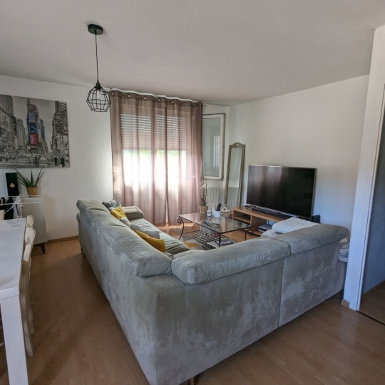  JEANDET Immobilier : Appartement | GEX (01170) | 46 m2 | 180 000 € 