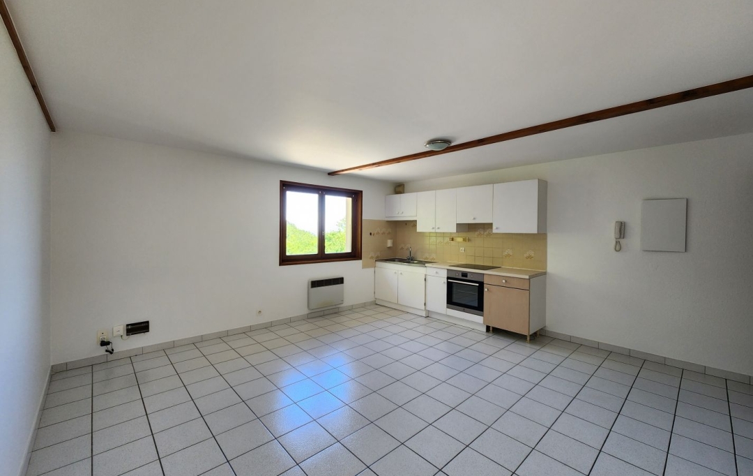 JEANDET Immobilier : Appartement | CROZET (01170) | 42 m2 | 810 € 