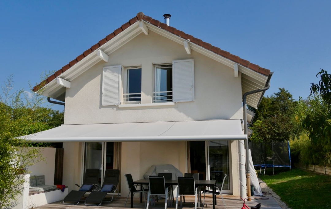 JEANDET Immobilier : Other | SAINT-GENIS-POUILLY (01630) | 123 m2 | 2 730 € 