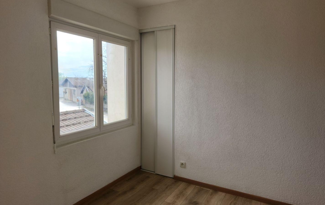 JEANDET Immobilier : Apartment | CORBONOD (01420) | 52 m2 | 608 € 